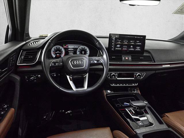 Used 2023 Audi Q5 2.0T Prestige w/ Prestige Package AWD/4WD image 19