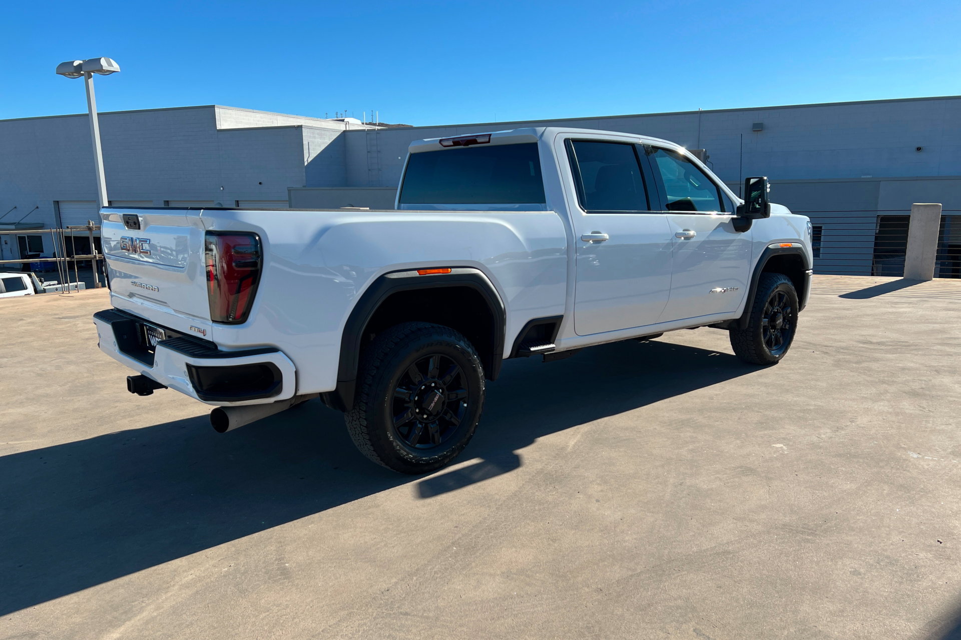 Certified 2025 GMC Sierra 2500 AT4 image 6