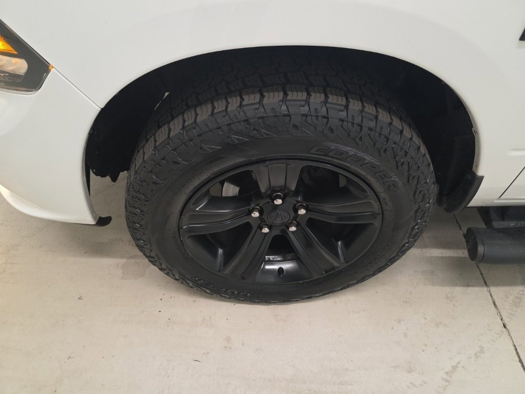 Used 2018 RAM 1500 Sport w/ Sport Premium Group image 2