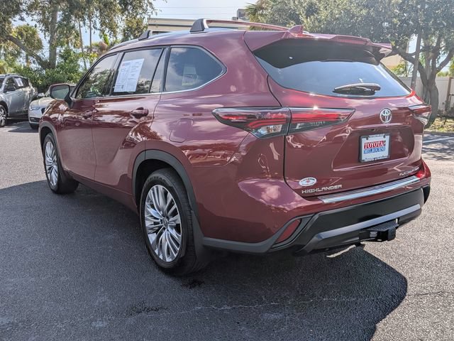 Used 2026 Toyota Highlander Platinum AWD/4WD image 5