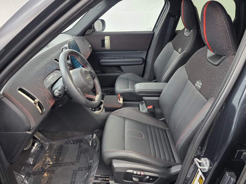 Used 2025 MINI Cooper Countryman John Cooper Works w/ Comfort Package Max image 6