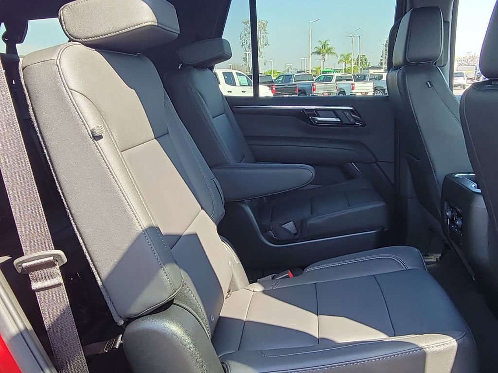 Used 2026 Chevrolet Tahoe LT w/ Comfort Package image 27