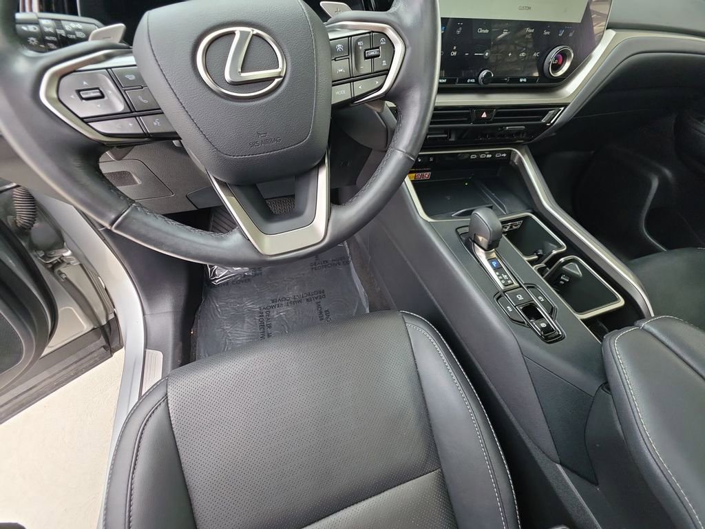 Used 2024 Lexus TX 350 FWD w/ Captains Chair Package image 11