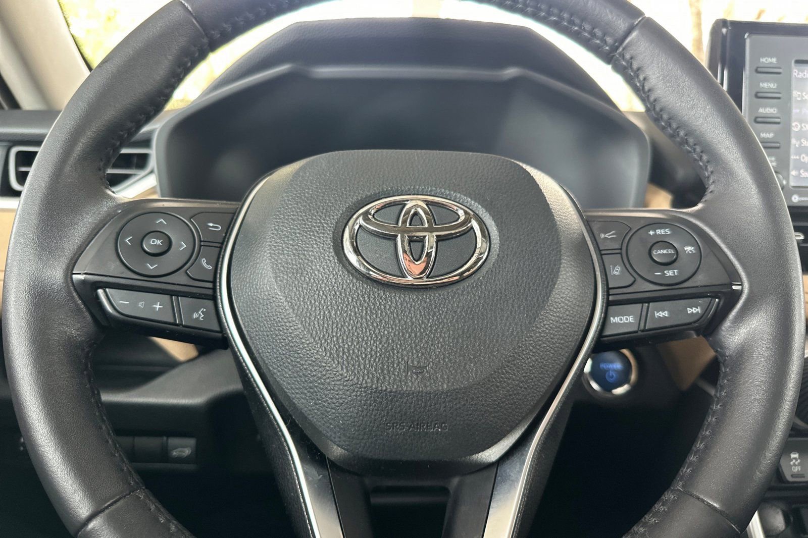 Certified 2022 Toyota RAV4 XLE Premium image 28