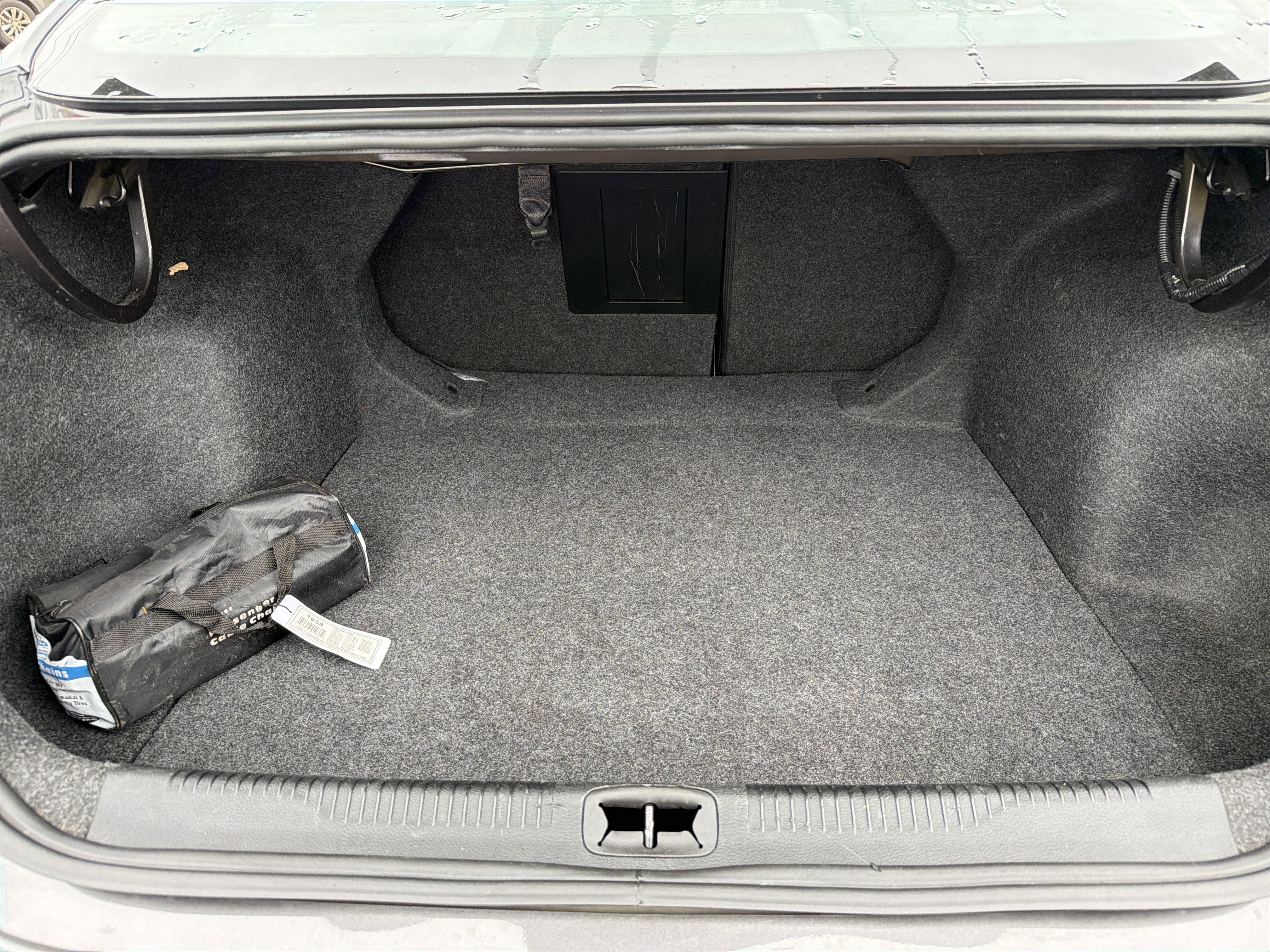 Used 2015 Chrysler 200 Limited w/ Convenience Group FWD image 5