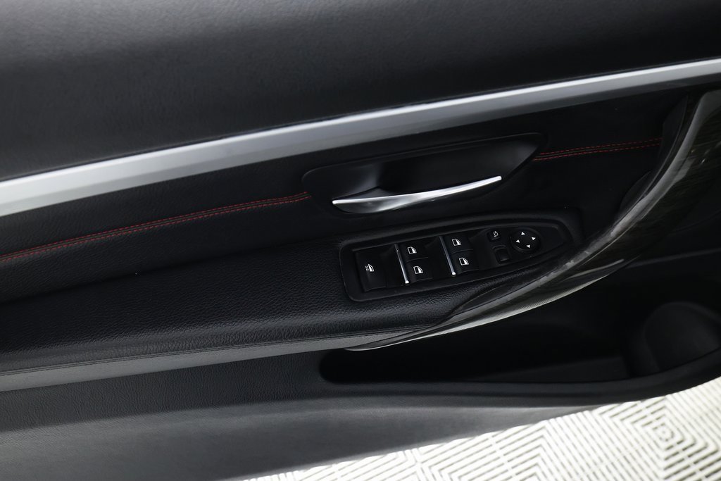 Used 2020 BMW 430i Convertible w/ Convenience Package image 18