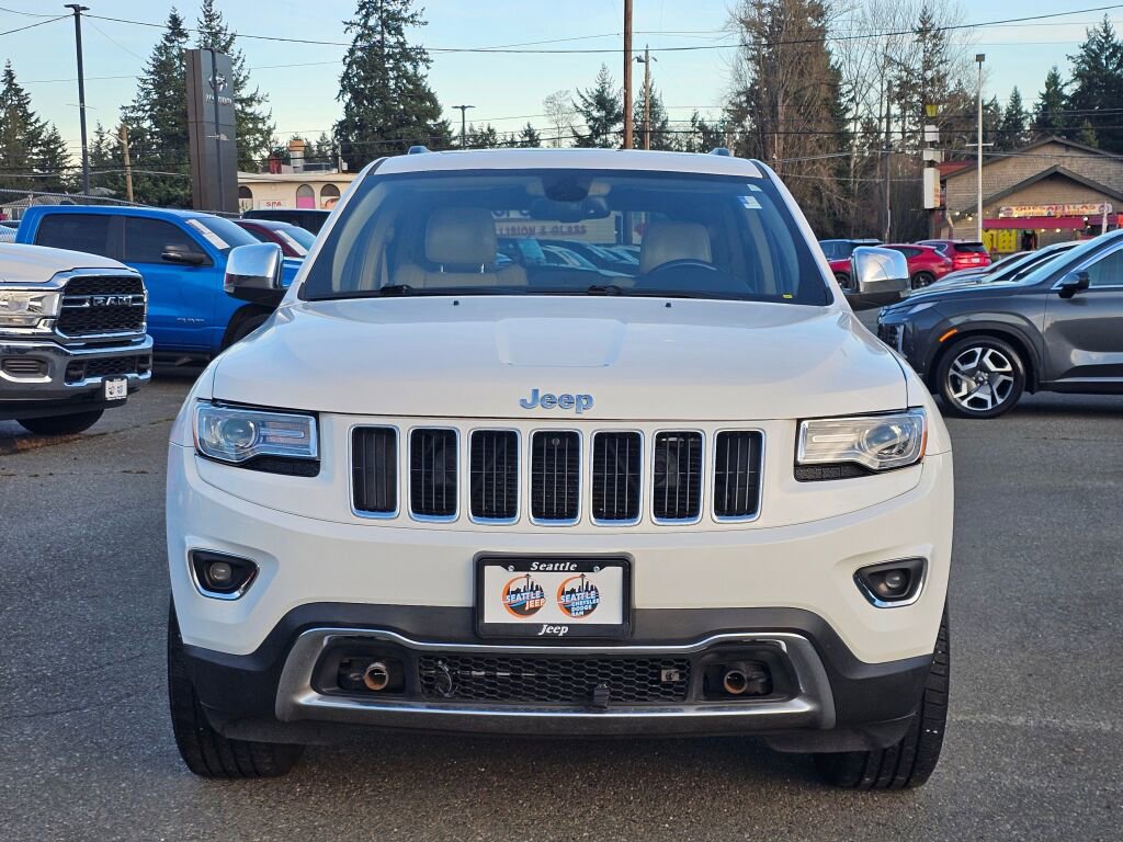 Used 2015 Jeep Grand Cherokee Limited w/ Luxury Group II image 3