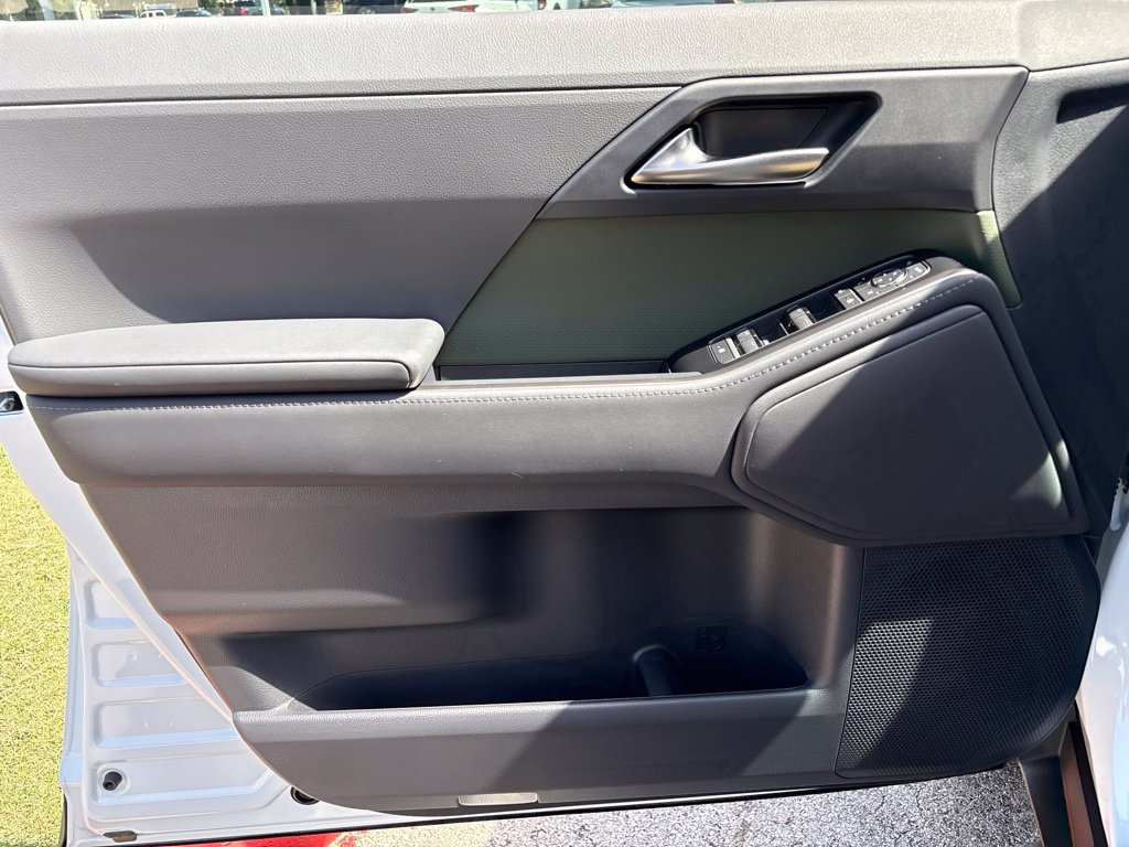 Certified 2026 Lexus GX 550 AWD/4WD image 12