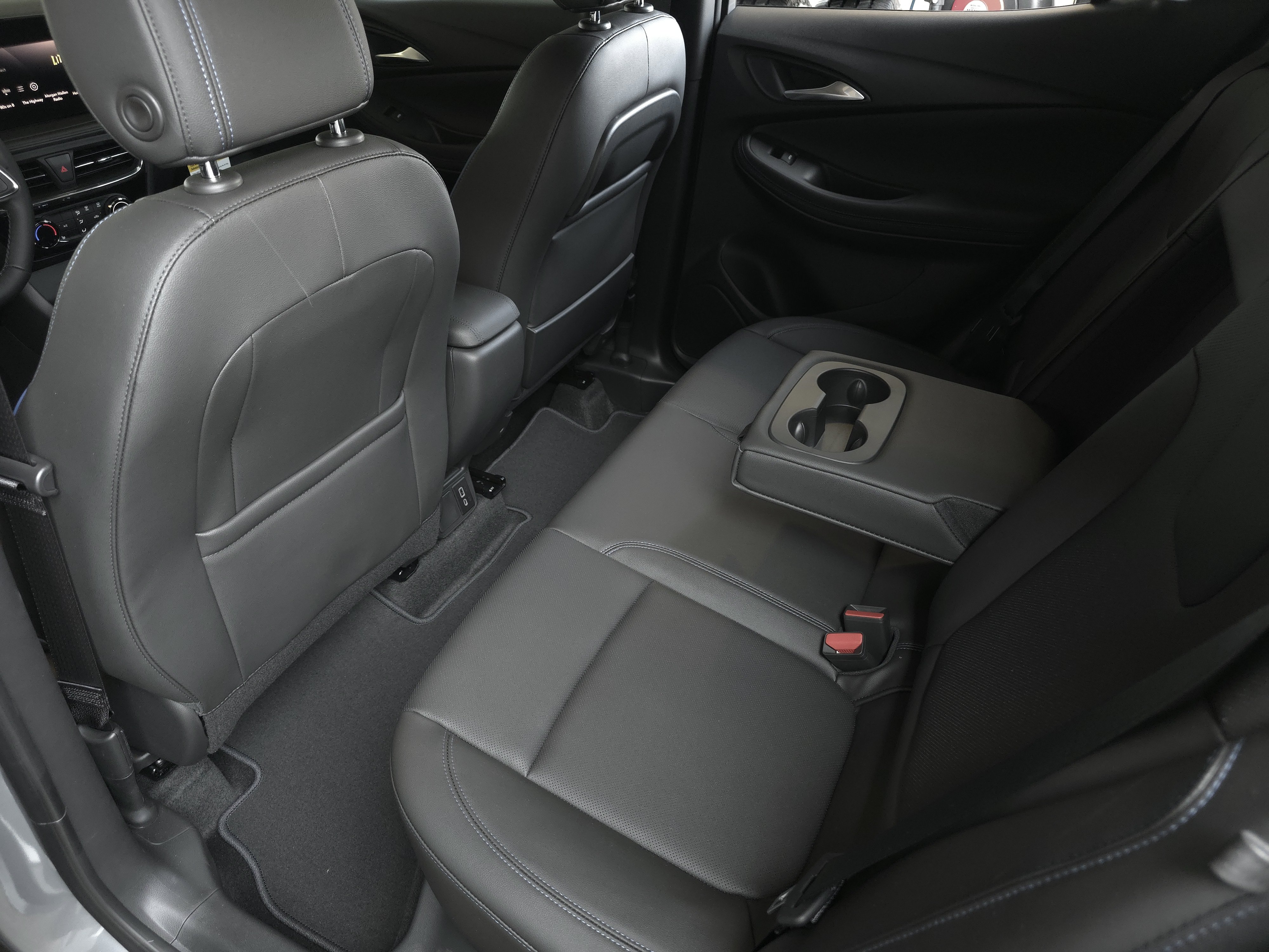 New 2026 Buick Encore GX Sport Touring w/ Comfort Package FWD image 23