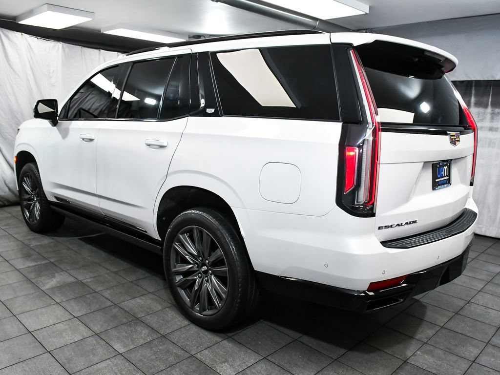Used 2022 Cadillac Escalade Sport Platinum AWD/4WD image 4