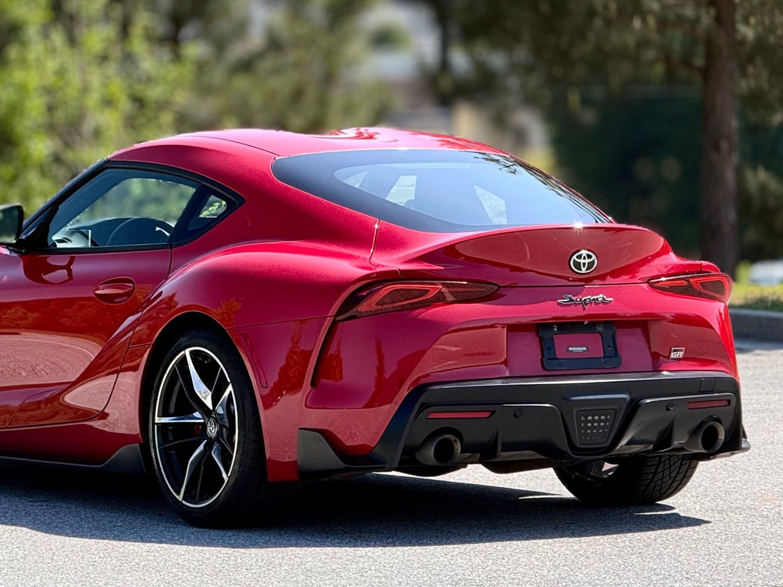 Used 2020 Toyota Supra Premium w/ Driver Assist Package RWD image 41
