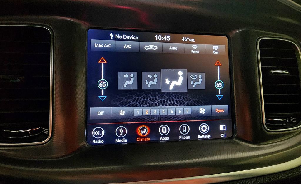 Used 2019 Dodge Charger R/T w/ Driver Confidence Group image 33