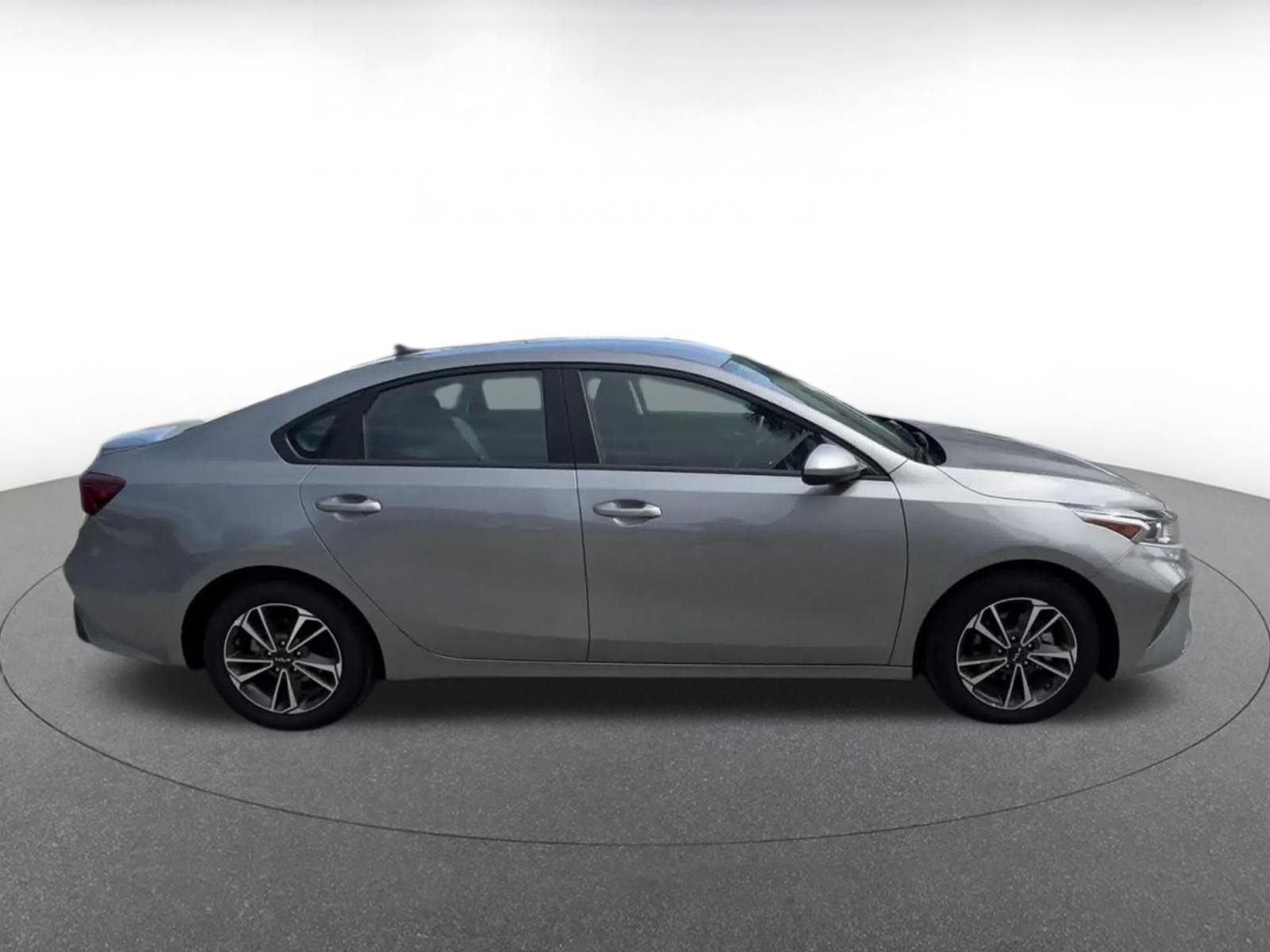 Used 2024 Kia Forte LXS image 16