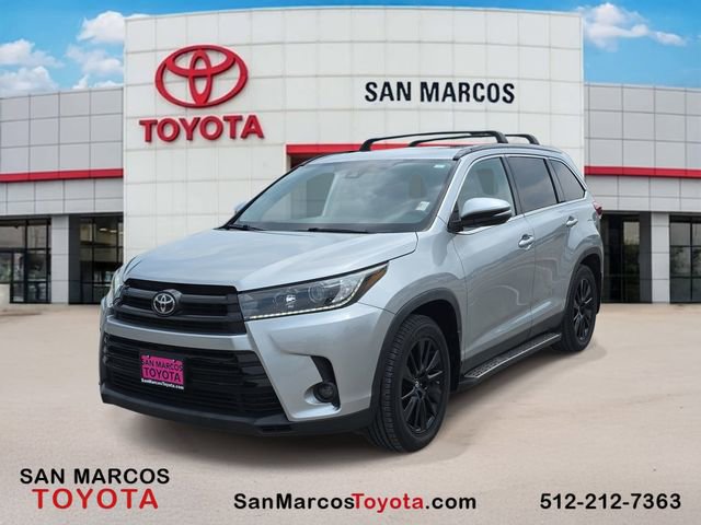 Used 2019 Toyota Highlander SE FWD image 1