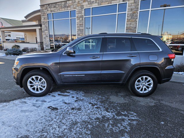 Used 2016 Jeep Grand Cherokee Laredo w/ Quick Order Package 23E image 2