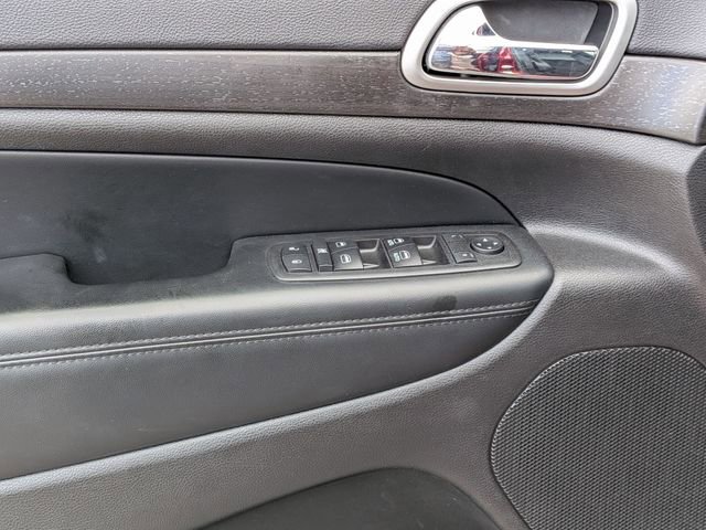 Used 2018 Jeep Grand Cherokee Altitude image 11