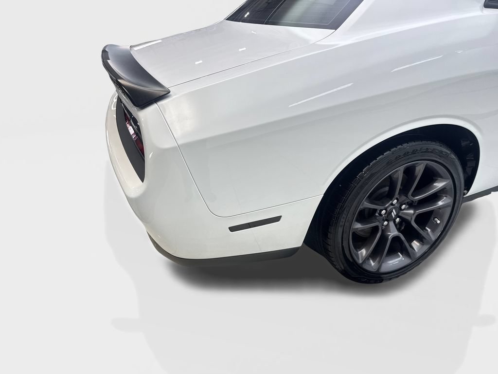 Used 2023 Dodge Challenger R/T Scat Pack RWD image 16