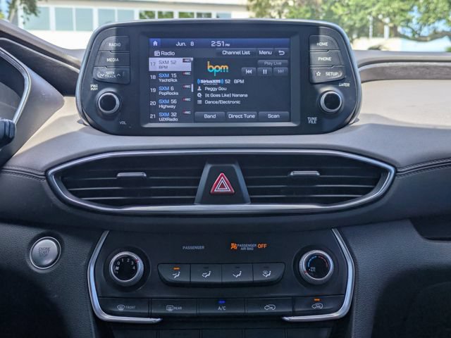 Used 2019 Hyundai Santa Fe SEL FWD image 18