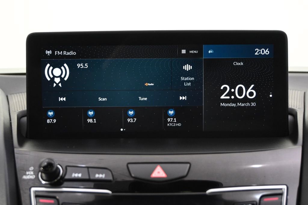 Used 2024 Acura RDX SH-AWD image 28