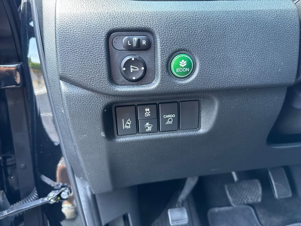 Used 2020 Honda Ridgeline Sport image 13