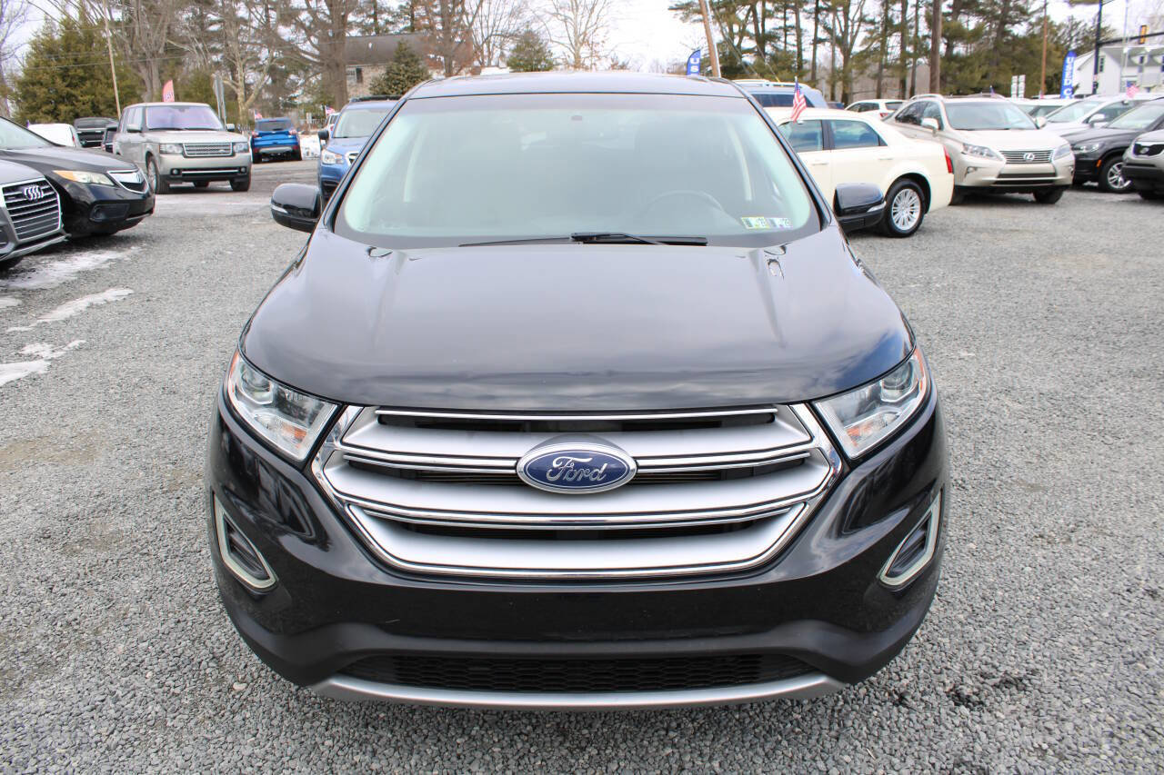 Used 2015 Ford Edge Titanium AWD/4WD image 3