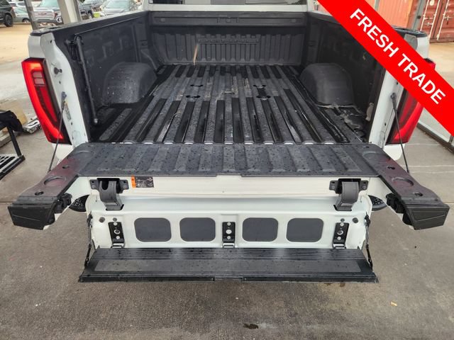 Used 2024 GMC Sierra 2500 Denali w/ Denali Reserve Package AWD/4WD image 32