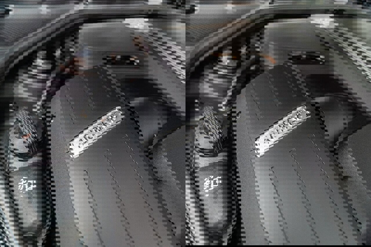 Used 2015 Bentley Continental GT image 79