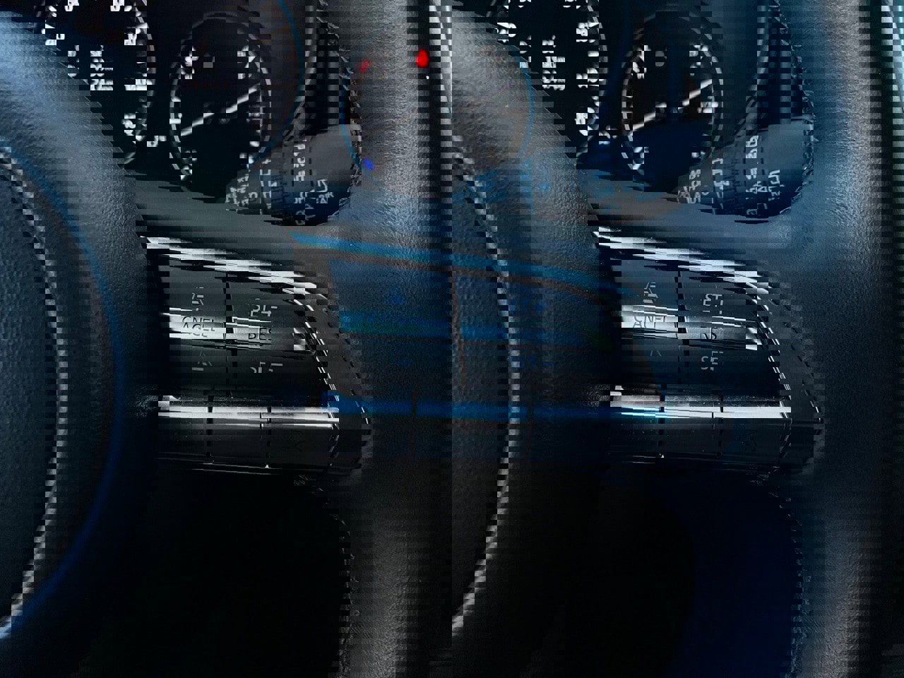 Used 2025 MAZDA CX-50 AWD 2.5 S w/ Select Package image 34