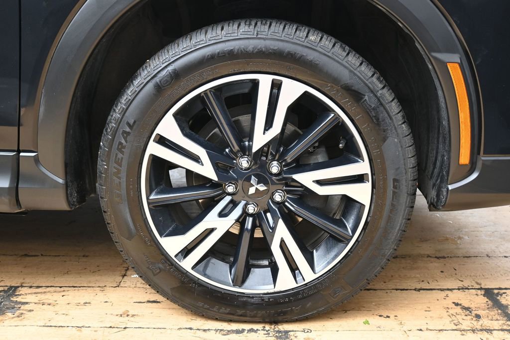 Used 2023 Mitsubishi Eclipse Cross SE AWD/4WD image 14