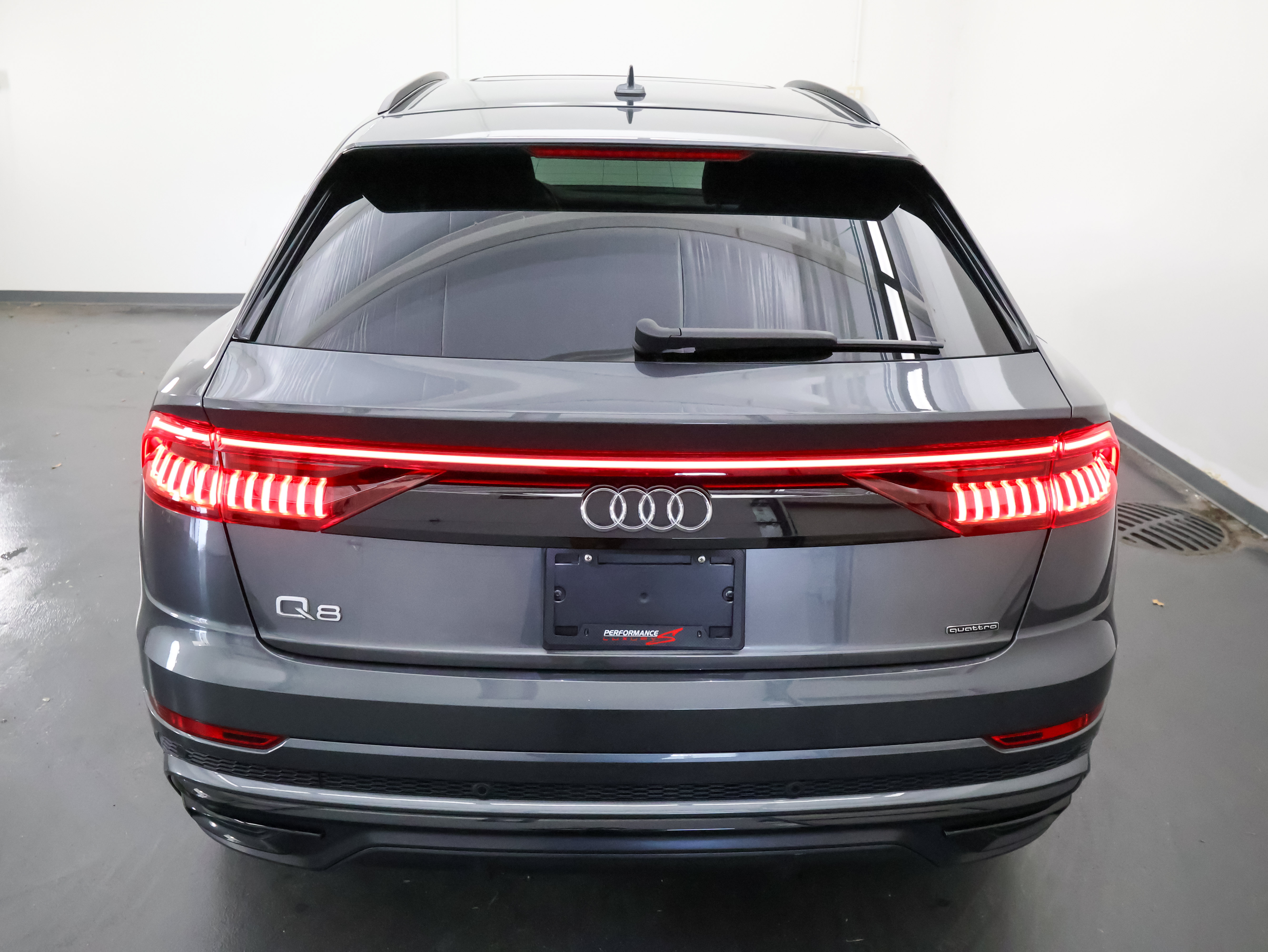 Used 2023 Audi Q8 Premium Plus w/ Premium Plus Package AWD/4WD image 10