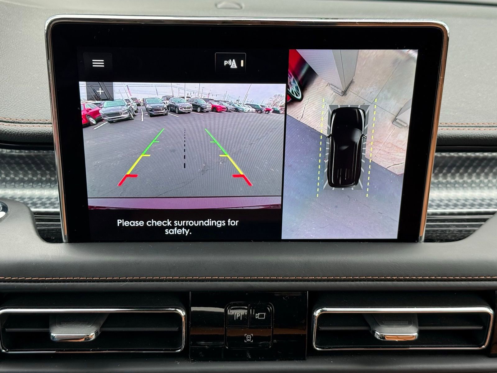 Used 2023 Lincoln Aviator Black Label w/ Dynamic Handling Package image 39