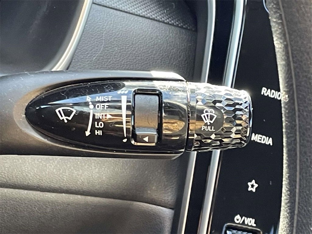 Certified 2024 Hyundai Santa Cruz SEL image 23