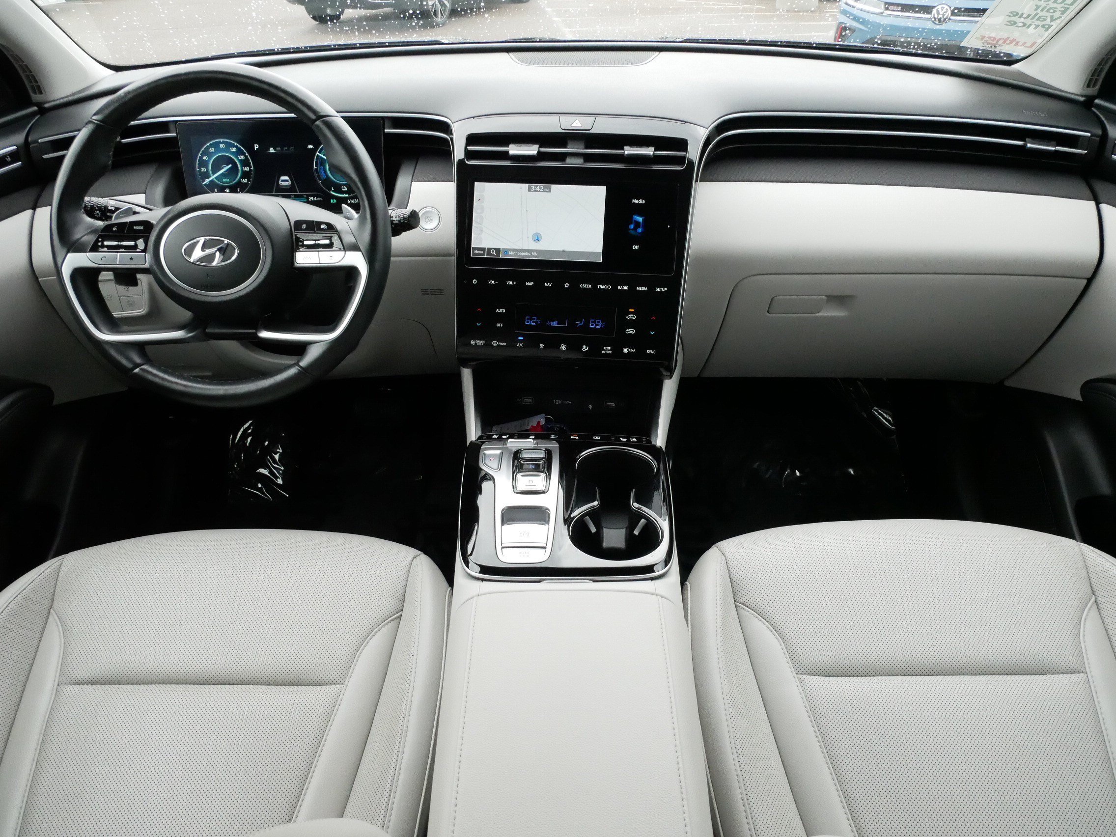 Used 2023 Hyundai Tucson Limited AWD/4WD image 10