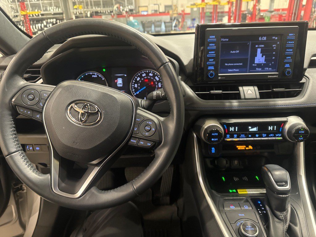 Used 2022 Toyota RAV4 SE AWD/4WD image 51