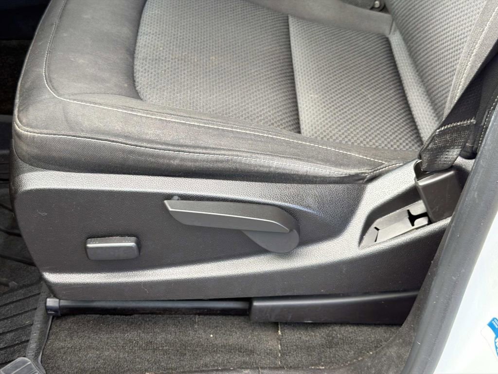 Used 2018 Chevrolet Colorado LT RWD image 22