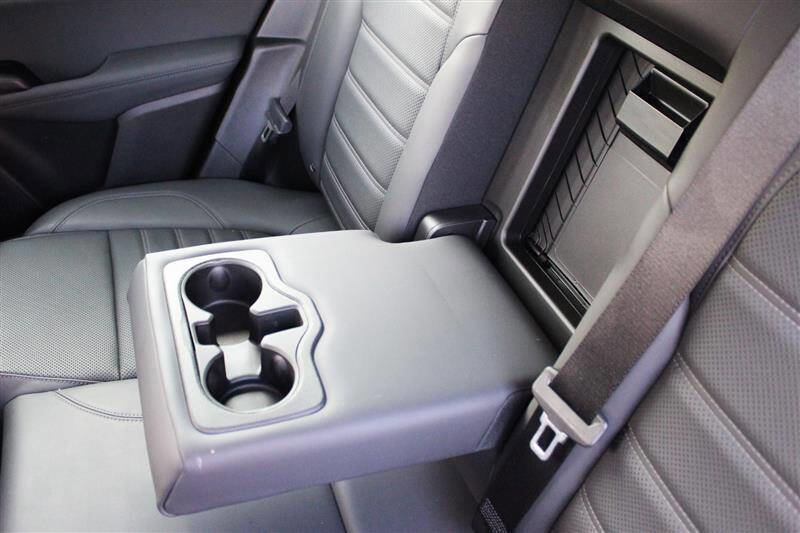 Used 2024 Alfa Romeo Tonale Veloce w/ Premium Interior Package image 28