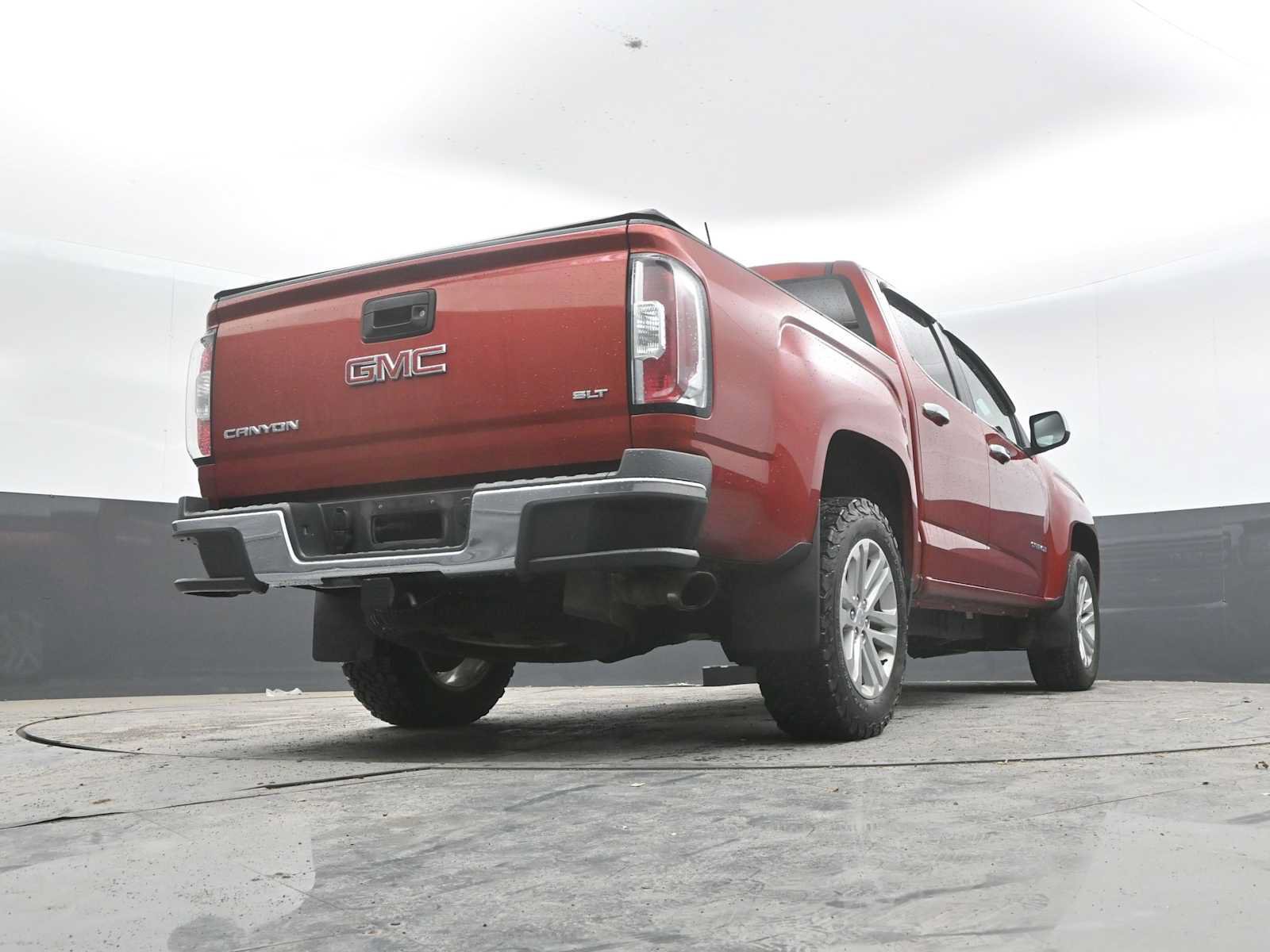 Used 2015 GMC Canyon SLT w/ Driver Alert Package AWD/4WD image 33