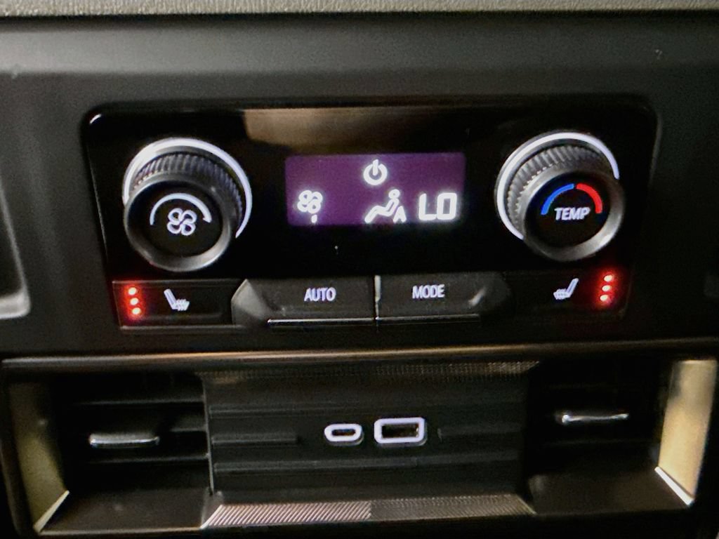 Used 2024 GMC Hummer EV 3X w/ LPO, Sport Package AWD/4WD image 25