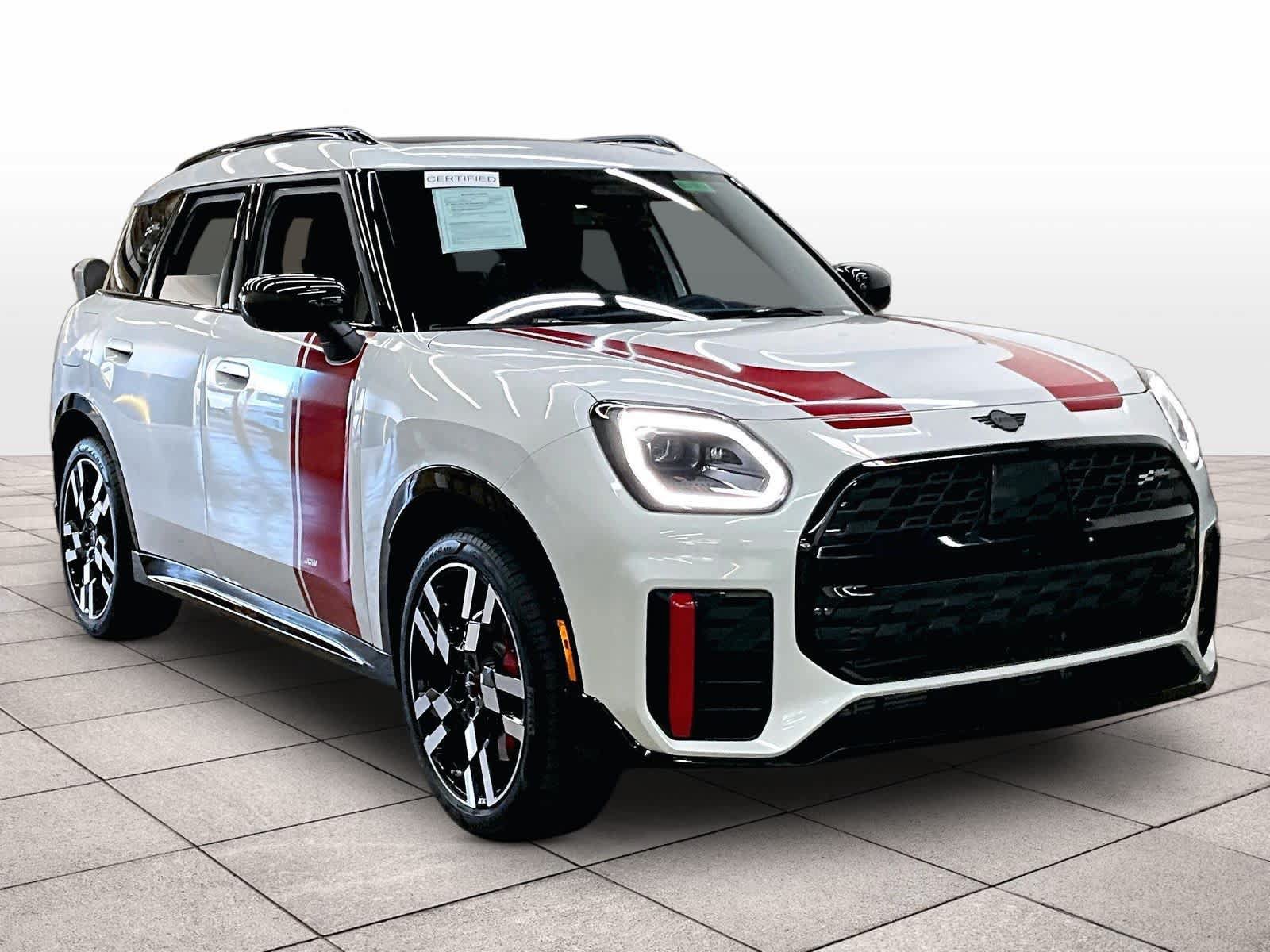 Used 2026 MINI Cooper Countryman John Cooper Works w/ Comfort Package Max AWD/4WD image 2