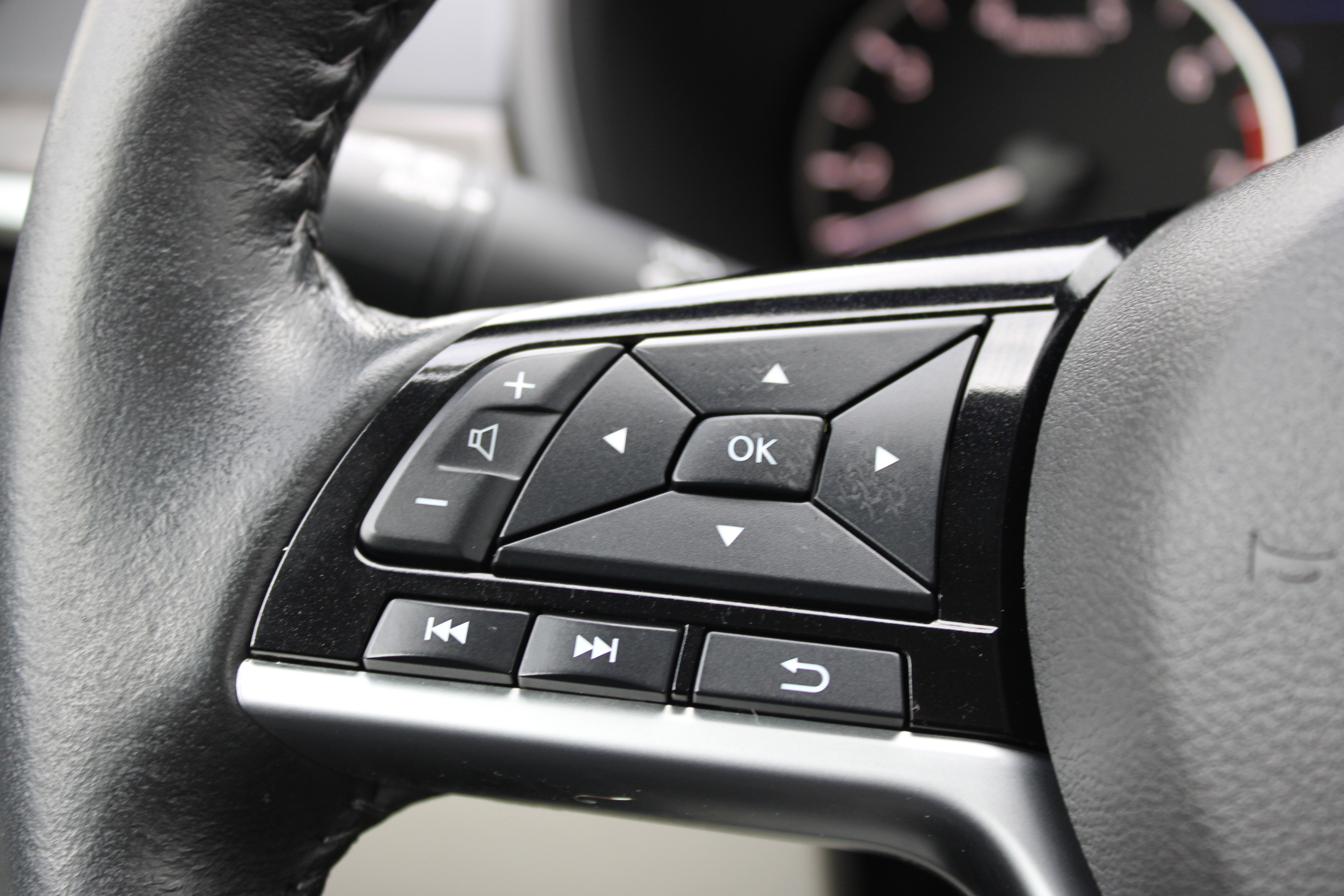 Certified 2023 Nissan Altima 2.5 SL image 26