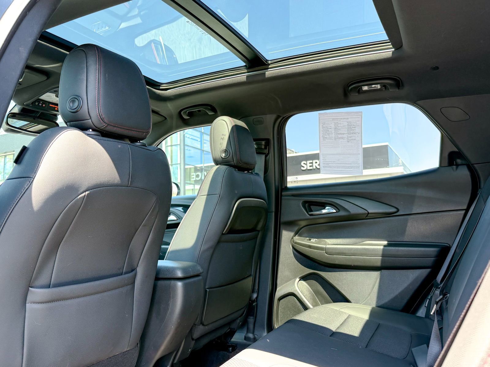 Used 2023 Chevrolet TrailBlazer RS w/ Sun and Liftgate Package image 39