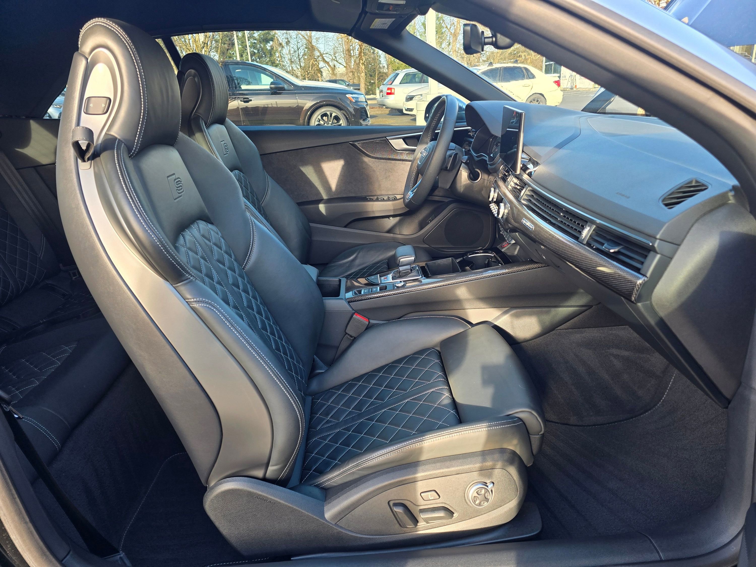 Used 2024 Audi S5 Premium image 23