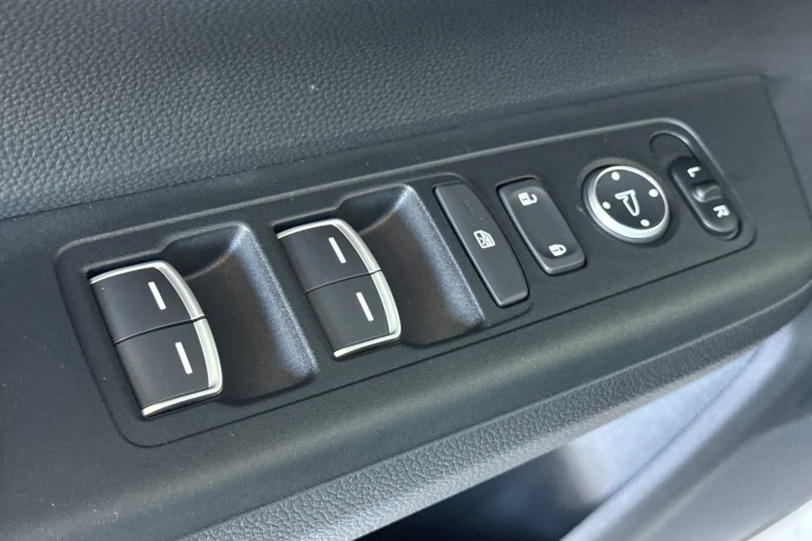 New 2026 Honda CR-V EX-L image 15