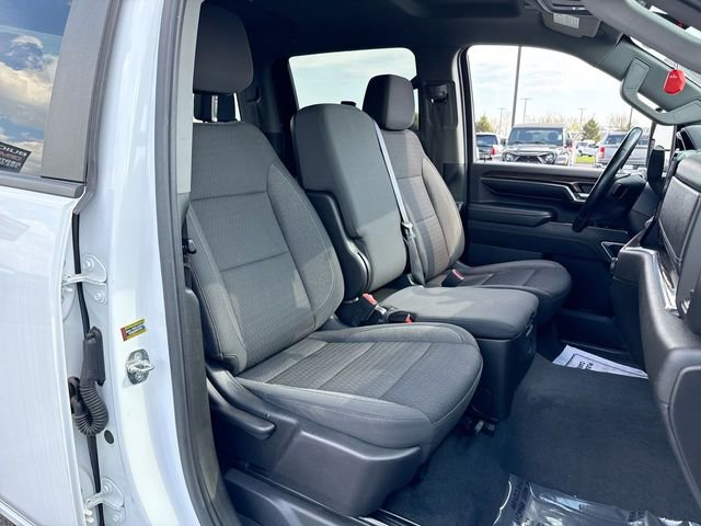 Used 2024 Chevrolet Silverado 2500 LT AWD/4WD image 25