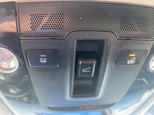 Used 2021 Kia Seltos SX w/ SX Sunroof Package image 28