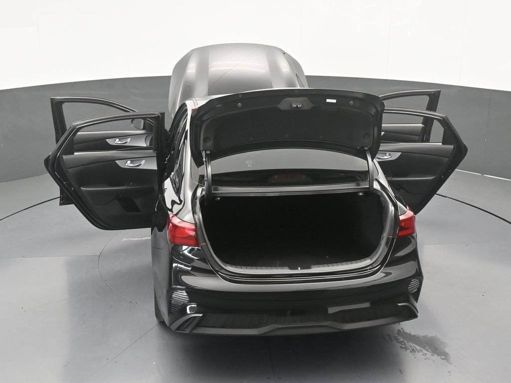 Used 2024 Kia Forte LXS w/ LXS Technology Package FWD image 60