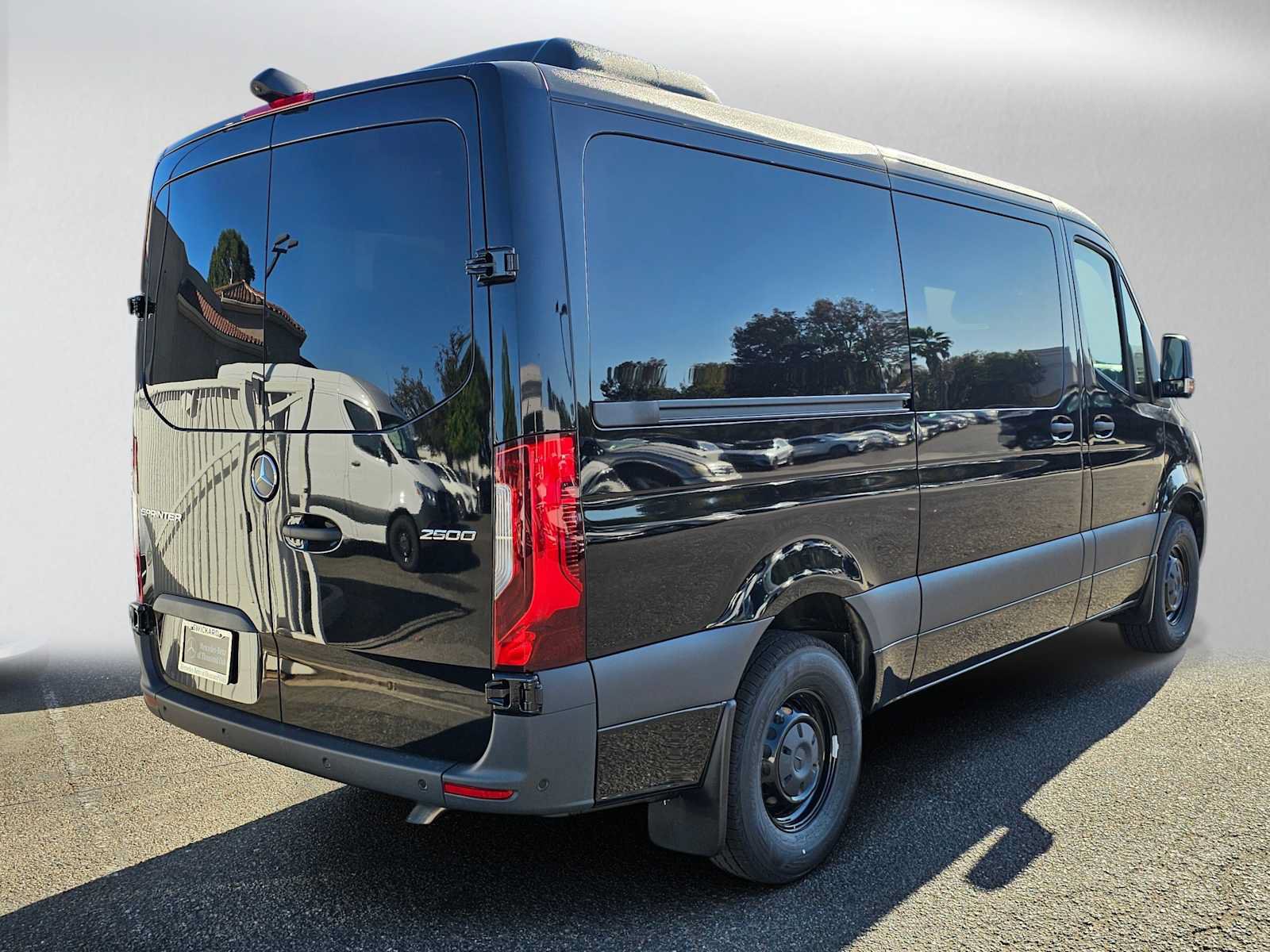 New 2026 Mercedes-Benz Sprinter 2500 image 3