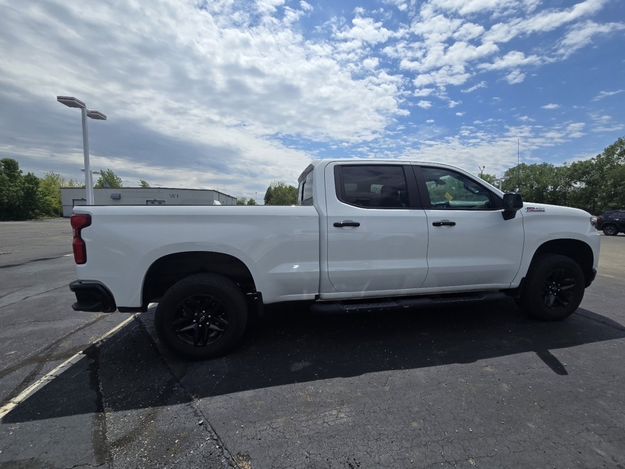 Used 2020 Chevrolet Silverado 1500 LT Trail Boss AWD/4WD image 8
