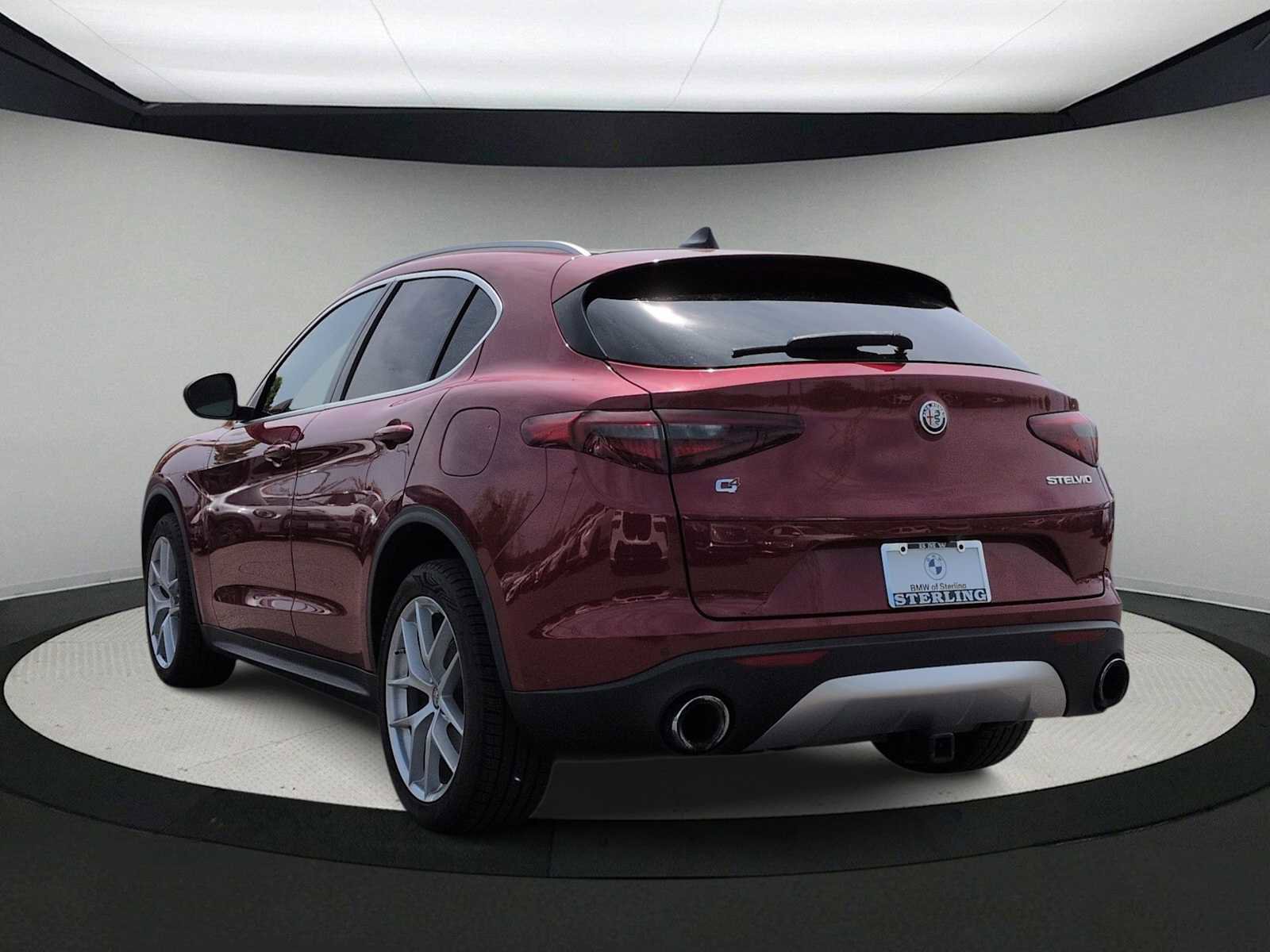 Used 2019 Alfa Romeo Stelvio Ti w/ TI Performance Package image 6