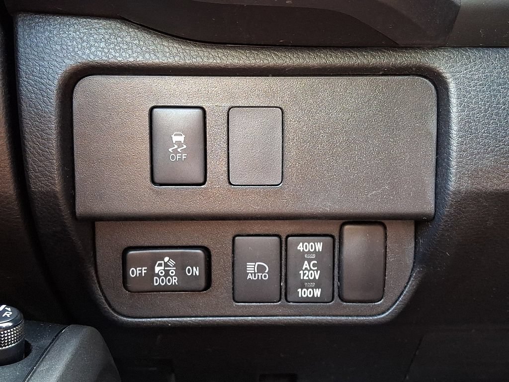 Certified 2023 Toyota Tacoma TRD Sport AWD/4WD image 27